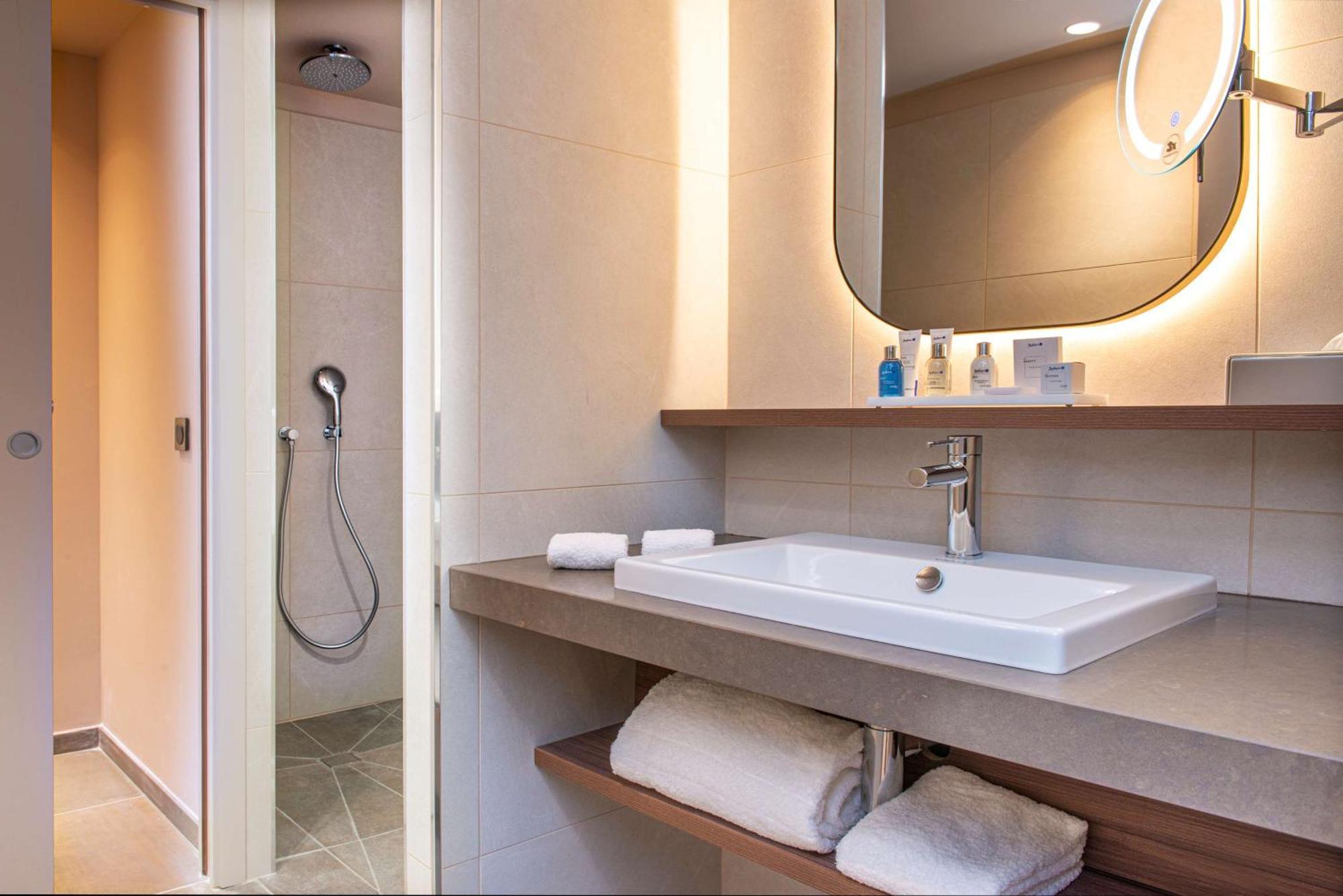 Premium Room,1551590344:JPEG